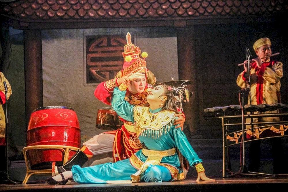 The combination of music, dance, performance, and deeply emotional singing energizes the storyline (Source: Danang Fantasticity)